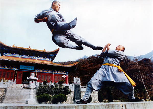 少林vs武当手机安卓_少林武当2手机游戏_少林pk武当手机版