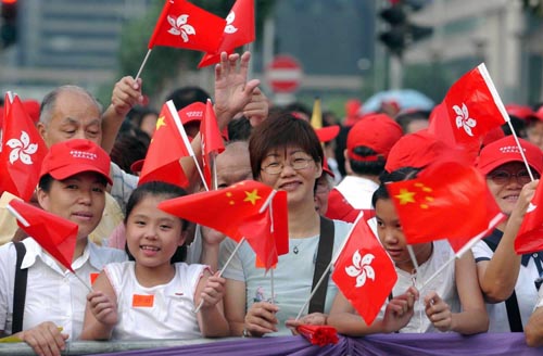 香港回归是哪一年-回归之路：香港人的坚韧与挑战