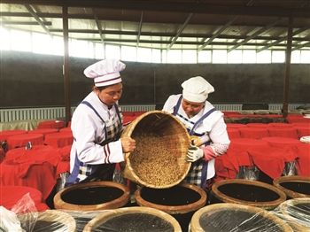 手机酒厂游戏_酒场手机游戏_酒厂玩的游戏