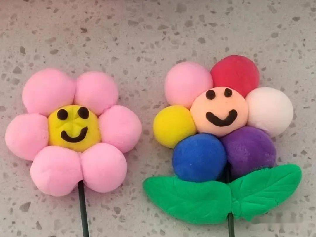 占内存小的沙盒游戏_手机不占内存的沙盒游戏_内存小的沙盒生存游戏