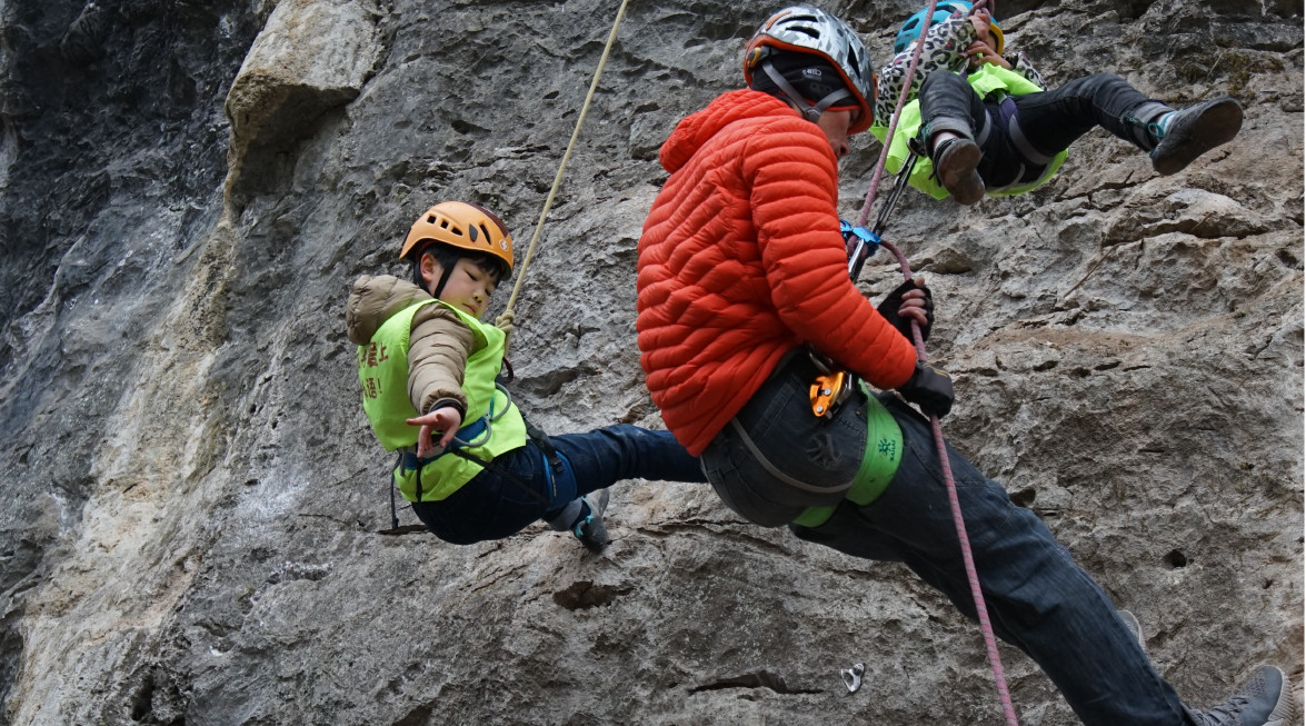 苹果手机游戏攀岩怎么玩-攀岩游戏攀爬技巧大揭秘！成为攀岩高手