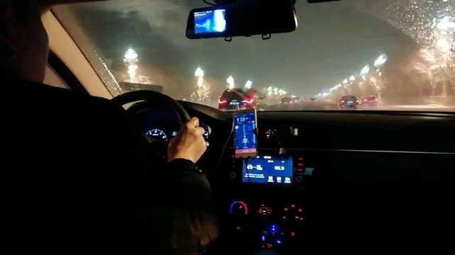 手机滴滴司机游戏_滴滴车主游戏版_滴滴游戏
