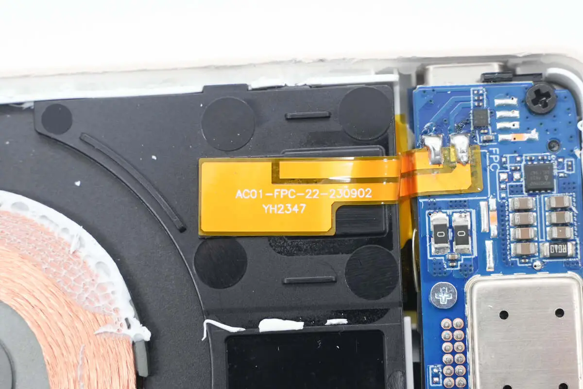 iphone显示充电口有液体怎么办_iphone显示充电口有液体怎么办_iphone充电说液体
