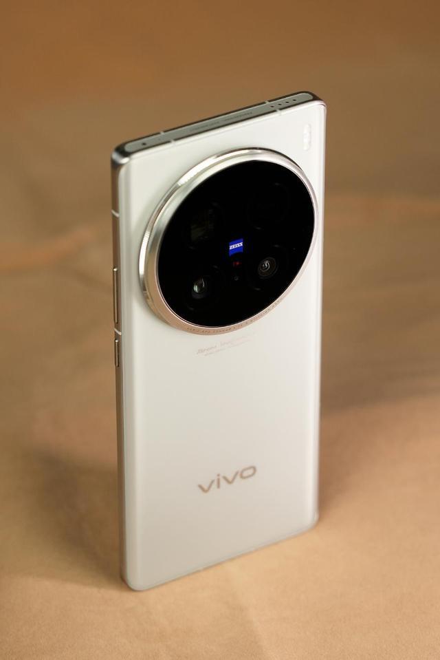 vivo手机zxy系列哪个好_vivo手机系列x.y.z档次区别_vivo手机xyzu系列区别